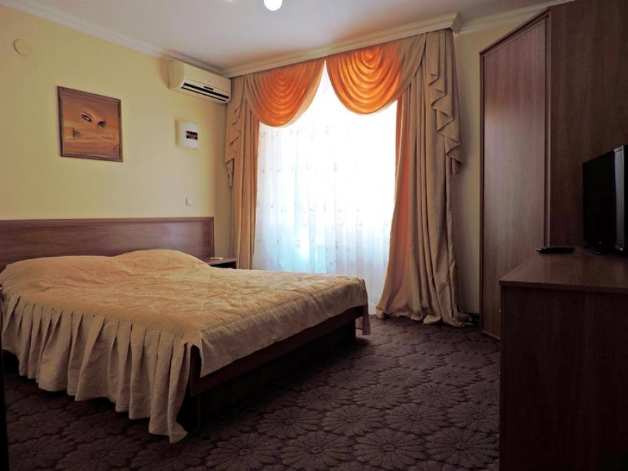 Номер «Люкс 2х-комнатный» мини-гостиницы «Нарния» - фото №137813