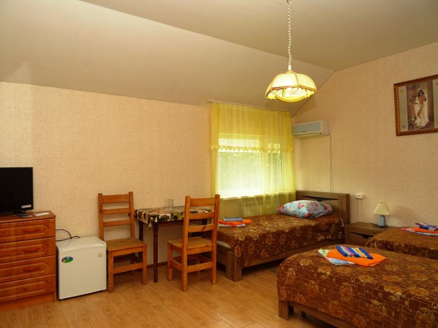 Номер «Семейный» мини-гостиницы «Вита-2» - фото №138681