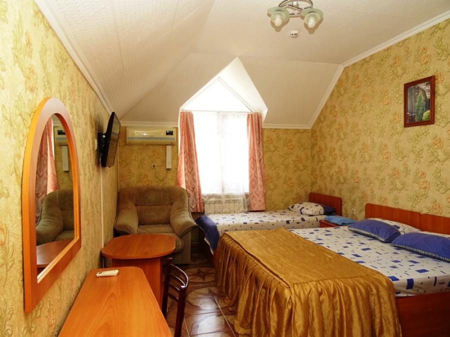 Номер «Стандарт» мини-гостиницы «Курортный дворик» - фото №138714