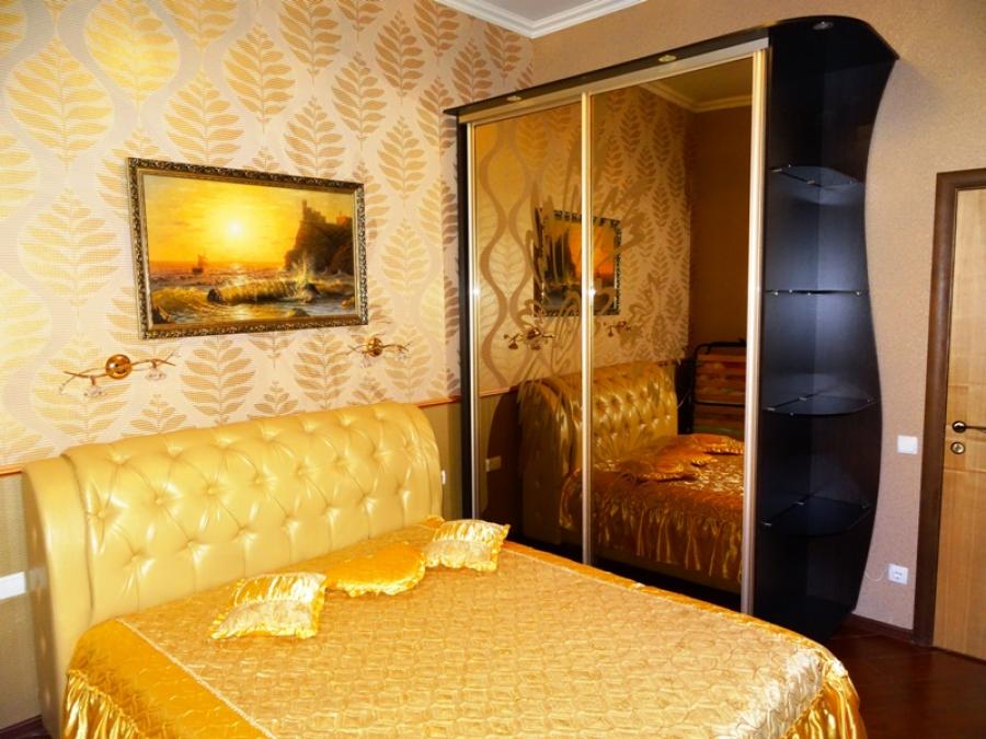 Номер «Этаж под ключ» гостевого дома «Гостевой дом Свердлова 1 в Алуште» - фото №17203