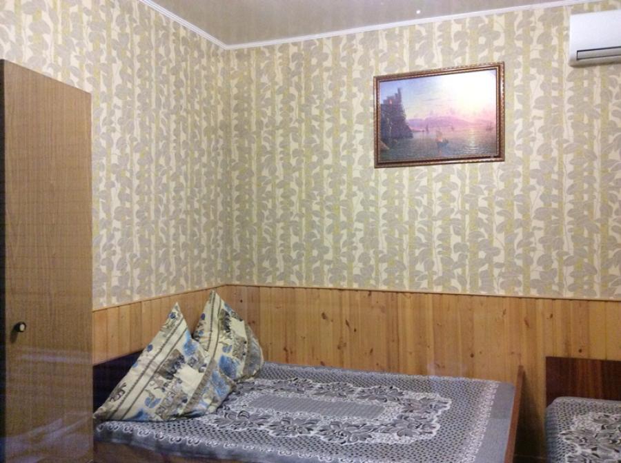 Номер «Полулюкс 2х-комнатный 4х-местный» гостиницы «Мини-гостиница Дворик на Крымской» - фото №94034