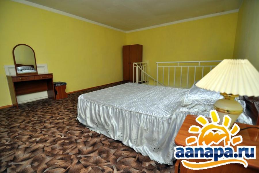 Номер «С удобствами на блок» гостиницы «Мини-гостиница Лотос в Анапе» - фото №94195