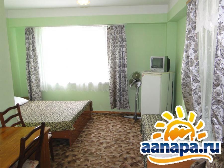 Номер «С удобствами на блок» гостиницы «Мини-гостиница Лотос в Анапе» - фото №94197