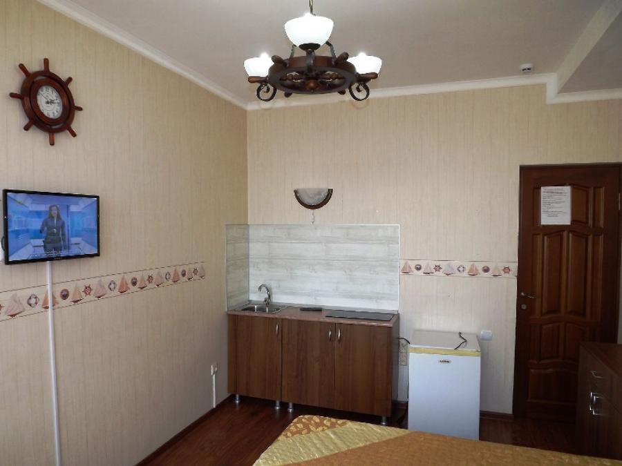 Номер «4х-местный 2х-комнатный с мини-кухней» гостиницы «Мини-гостиница Лукоморье» - фото №94621