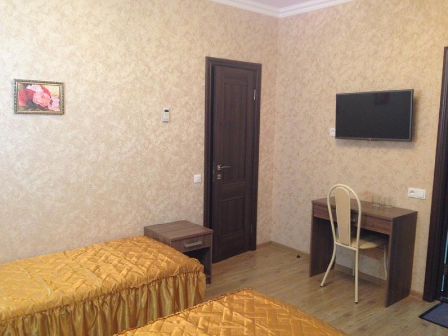 Номер «Люкс 1-комнатный» гостиницы «Мини-гостиница На Пролетарской» - фото №94656