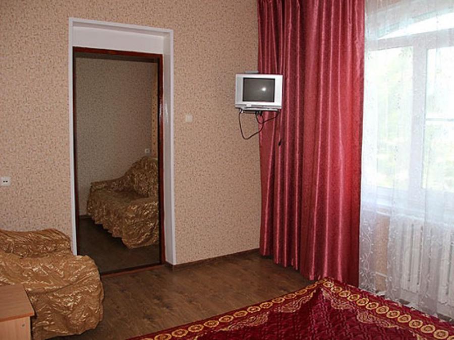 Номер «Семейный 2х-комнатный» гостиницы «Мини-гостиница Натали» - фото №94005