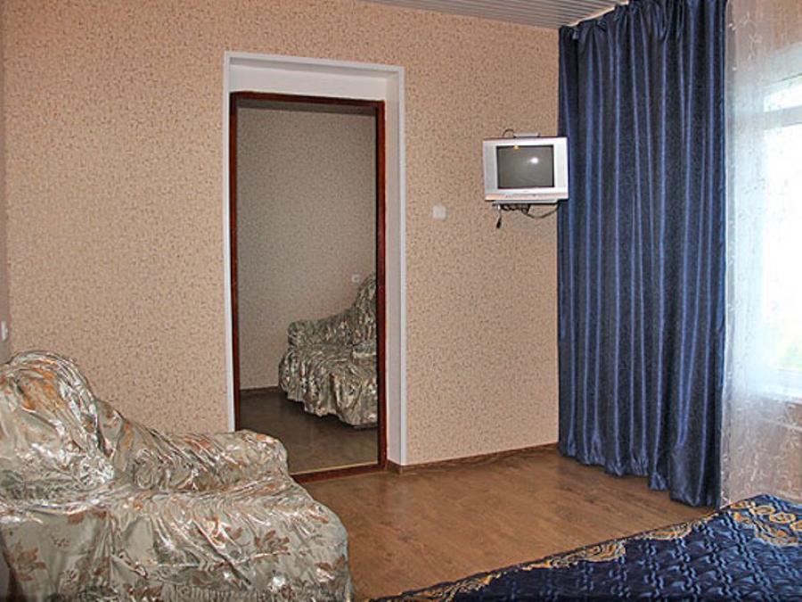 Номер «Семейный 2х-комнатный» гостиницы «Мини-гостиница Натали» - фото №94008