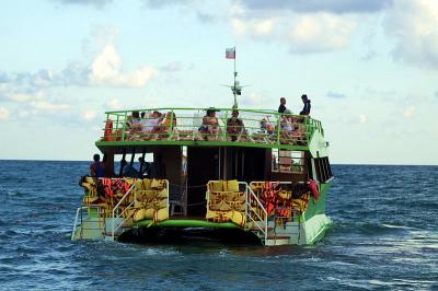 Фото обьекта Прогулки в открытое море на катамаране 