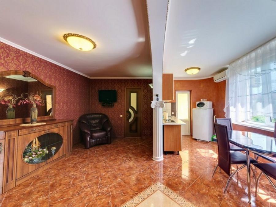 Номер «2х-комнатный Люкс с кухней и террасой» гостиницы «Retro Divnomorsk» - фото №106908