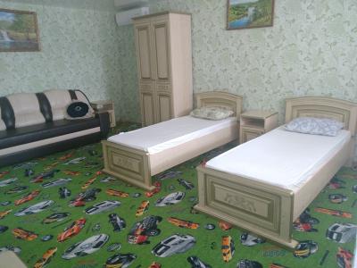 Гостиница Крымский дом «Люкс 2х-комнатный 4х-местный »