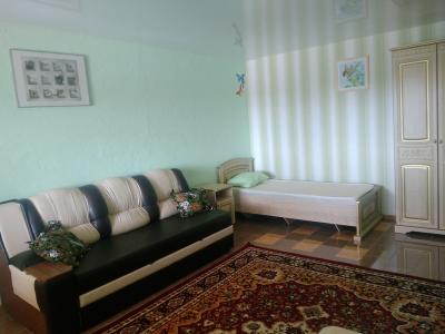 Гостиница Крымский дом «Люкс 2х-комнатный 5ти-местный»