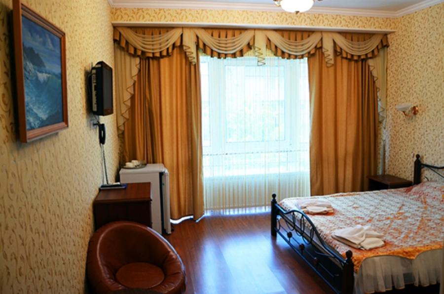 Номер «Полулюкс » гостиницы «На Эскадронной» - фото №34348