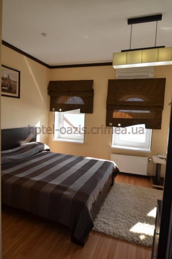 Номер «1-комнатный люкс с двуспальной кроватью 2х-3х-местный » гостиницы «Оазис» - фото №34607