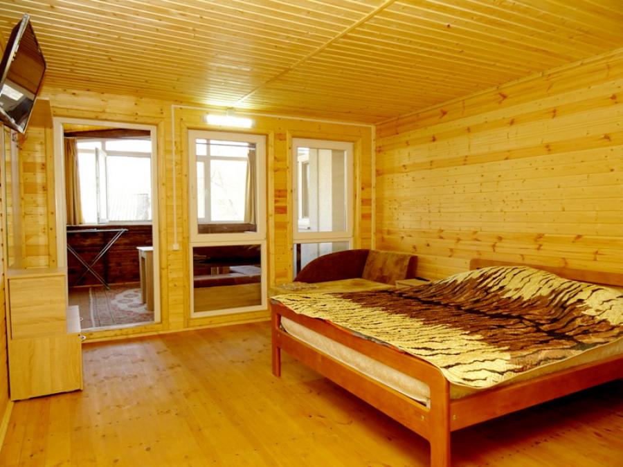 Номер «Гостевой деревянный» мини-гостиницы «Куйбышева 34» - фото №115740
