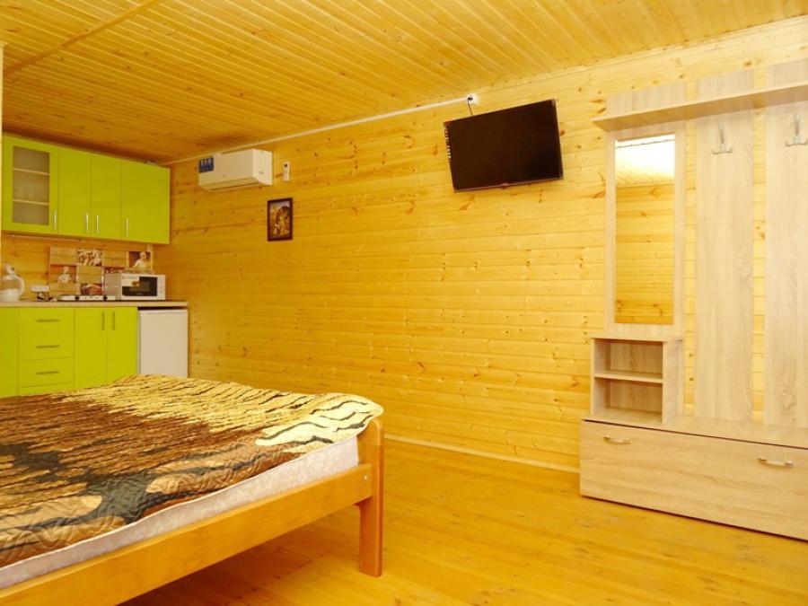 Номер «Гостевой деревянный» мини-гостиницы «Куйбышева 34» - фото №115744