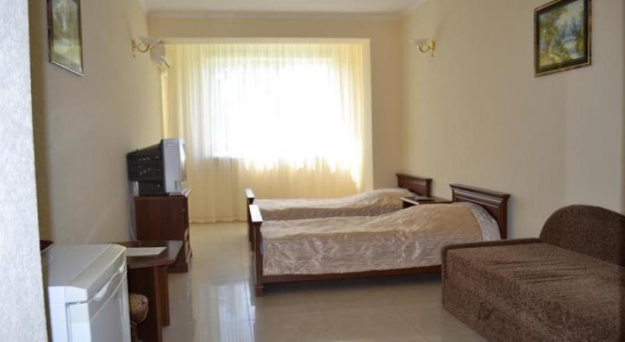 Стандарт 2х-местный с 2 отдельными кроватями (2 этаж)  - Гостиница - Европа - Гаспра - Крым
