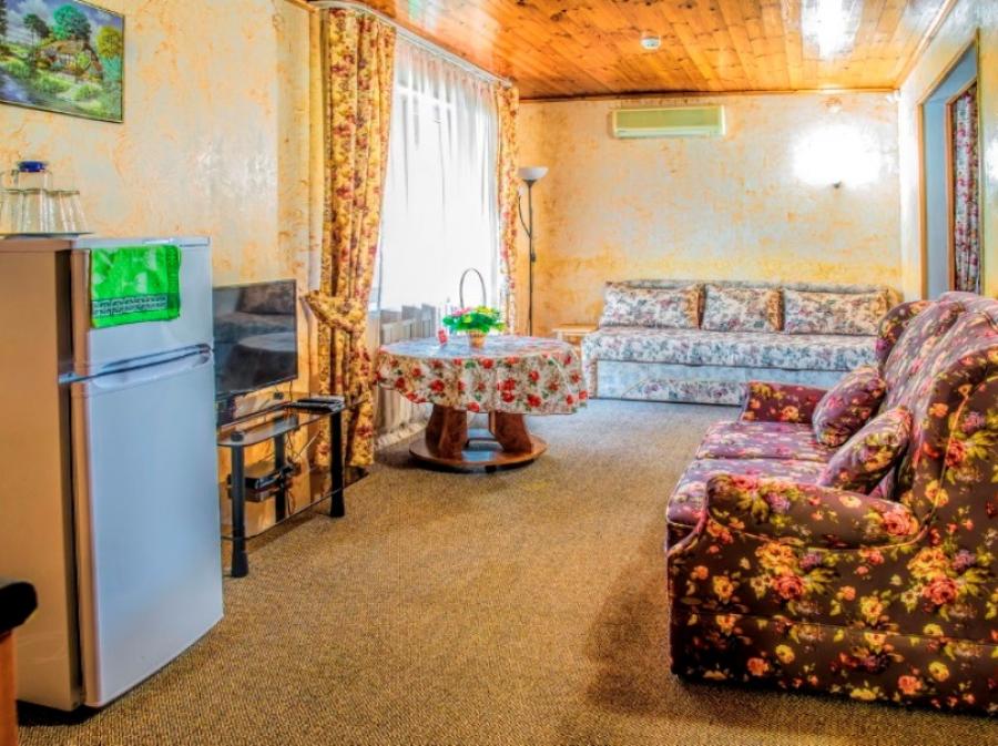 Номер «Люкс 2х-комнатный с кухней   
            » мини-гостиницы «Лазурная 5» - фото №133102