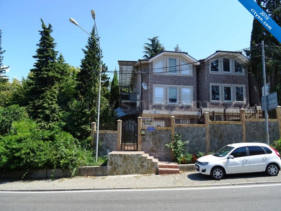 Хоста железнодорожная 9. Сочи бриз отель. У аллы хоста гостевой дом. Хоста 2020 пляж. Отель бриз хоста.