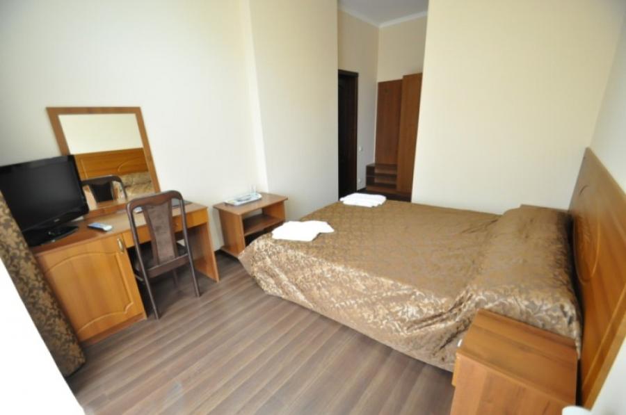 Номер «Люкс 2х-комнатный» гостиницы «KoZmos» - фото №96641