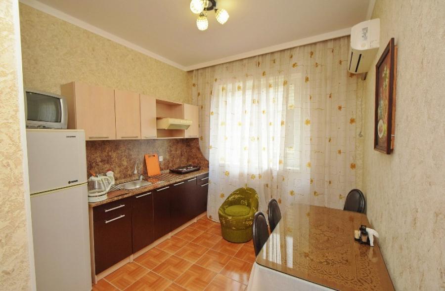 Номер «2х-комнатный с кухней и балконом» гостевого дома «Лакис» - фото №96853