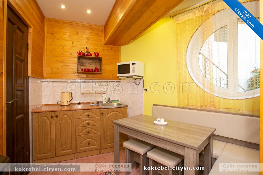 Номер «Однокомнатный апартамент с кухней (первый этаж)» гостевого дома «Casa de Lara» - фото №231259