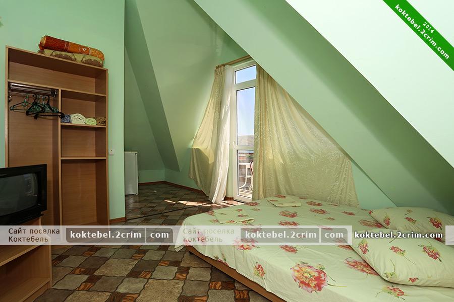 Стандартный двухместный номер повышенной комфортности с отдельным балконом - Гостевой дом - Югра - Коктебель - Крым