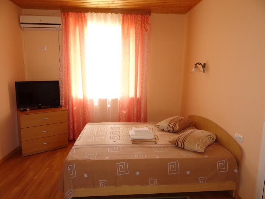 Номер «2х-комнатный стандарт» гостевого дома «Азовское Море» - фото №48955