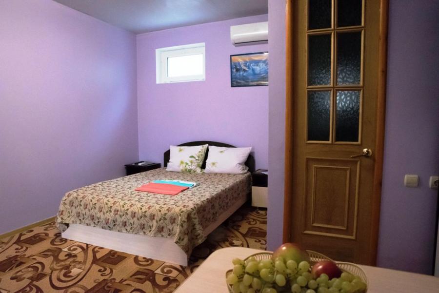 Номер «Комфорт семейный 2х-комнатный 
                » мини-гостиницы «Lavrio» - фото №49413