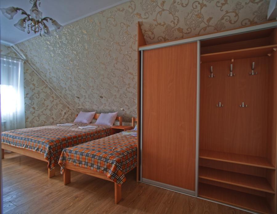 Номер «Семейный 2х-комнатный» гостиницы «Приморская» - фото №122892