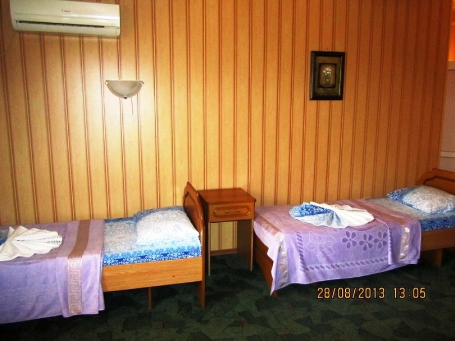 Номер «Стандарт 4х-местный» гостиницы «Парма» - фото №135939