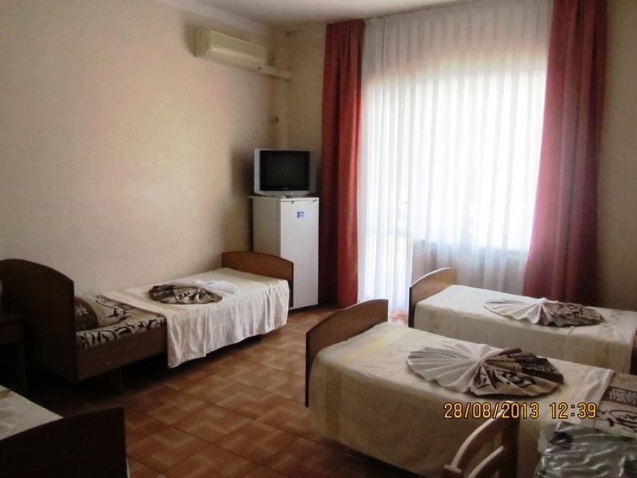 Номер «Стандарт 4х-местный» гостиницы «Парма» - фото №135944