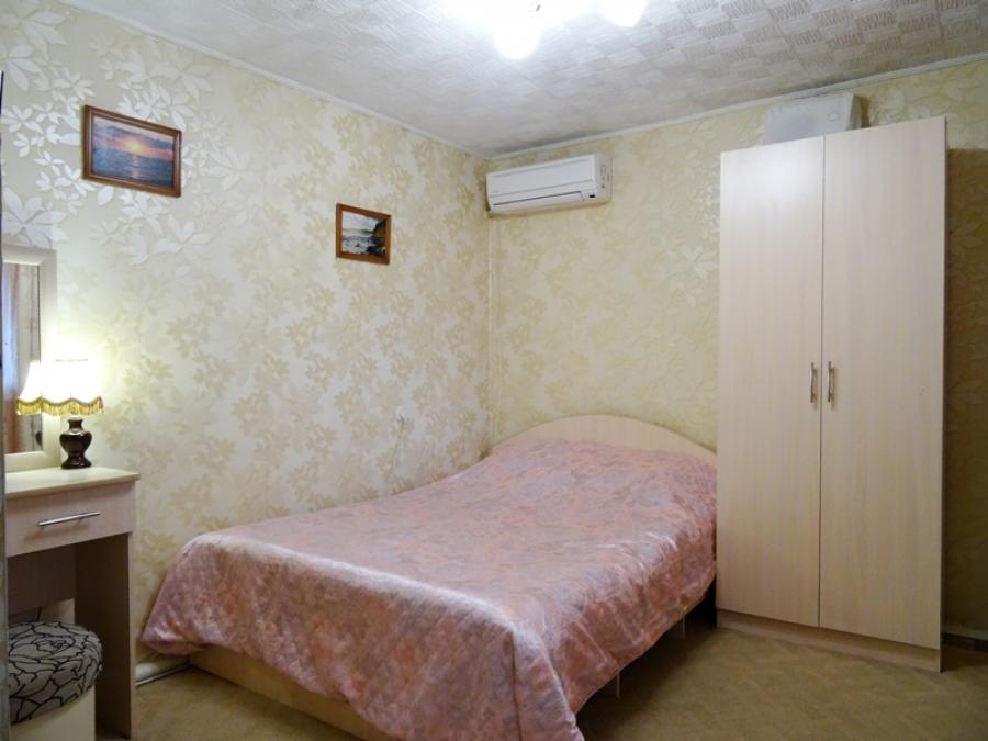 Номер «Домик 2х-комнатный 5-местный» частного сектора «Татьяна» - фото №130474