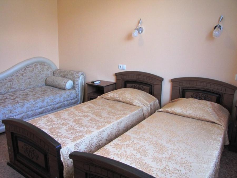 Номер «Семейный 2х-комнатный с балконом 
              » частного сектора «Волжанин» - фото №120782