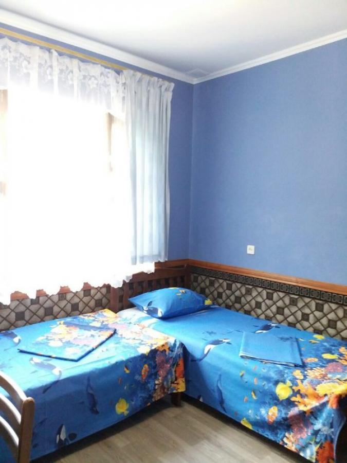 Дом для семьи с отдельной кухней - Частный сектор - Феникс - Малореченское - Крым