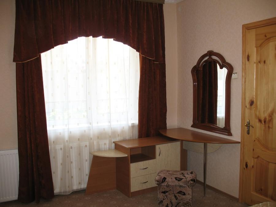 Номер «VIP 2х-комнатный с сауной, камином и кухней» гостевого дома «Ирина» - фото №42519