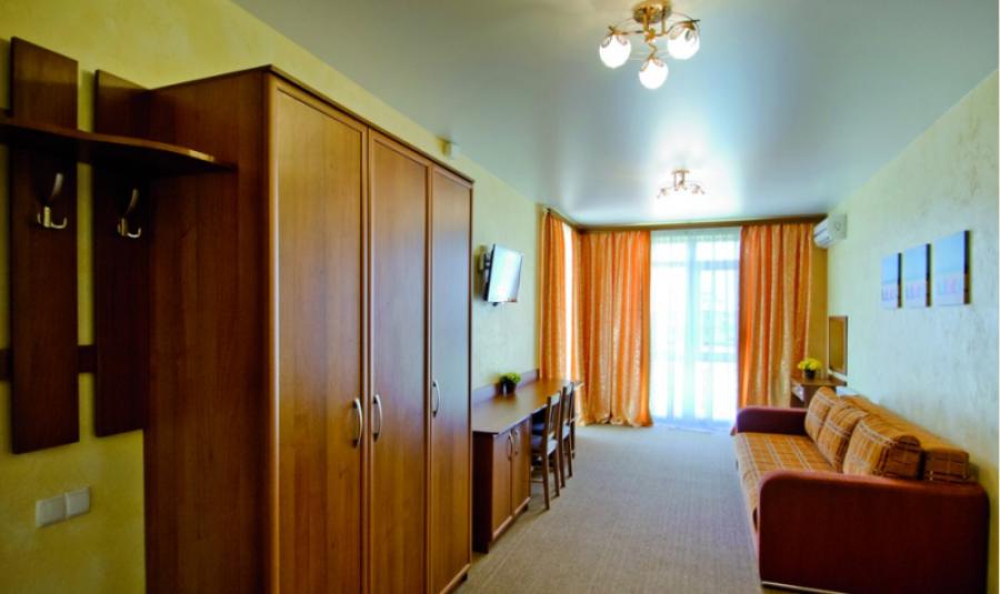 Номер «Семейный 2-комнатный» гостиницы «Вилла Корсика» - фото №39173