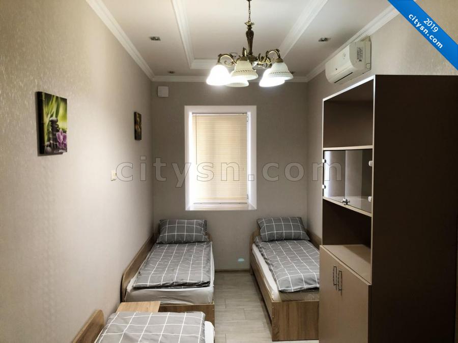 Номер «Односпальная кровать в общем номере с 3 кроватями» мини-гостиницы «Жуковский» - фото №170548