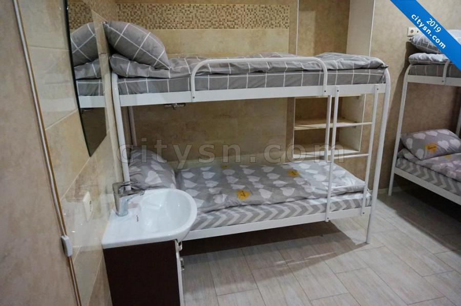 Номер «Кровать в общем 6-местном номере» мини-гостиницы «Жуковский» - фото №170555