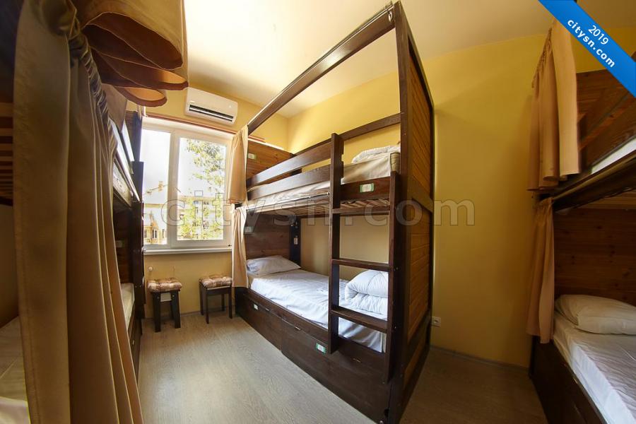 Номер « Кровать в общем 6-местном номере » хостела «Dream» - фото №172536