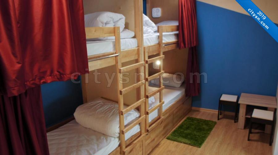 Номер «Кровать в общем четырехместном номере» хостела «Dream» - фото №172540