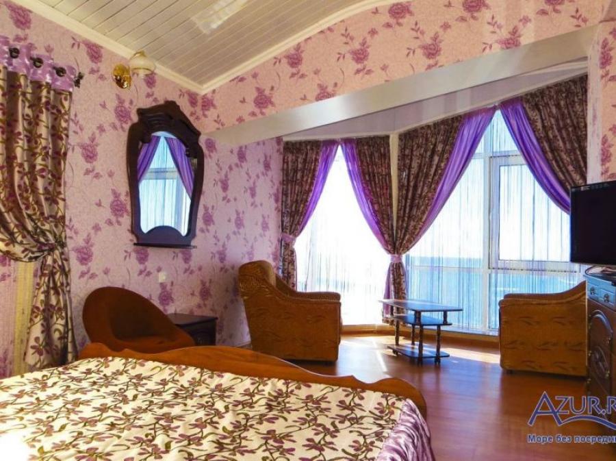 Номер «Комфорт 2х-местный с мини-балконом» гостиницы «Кавказ» - фото №90584