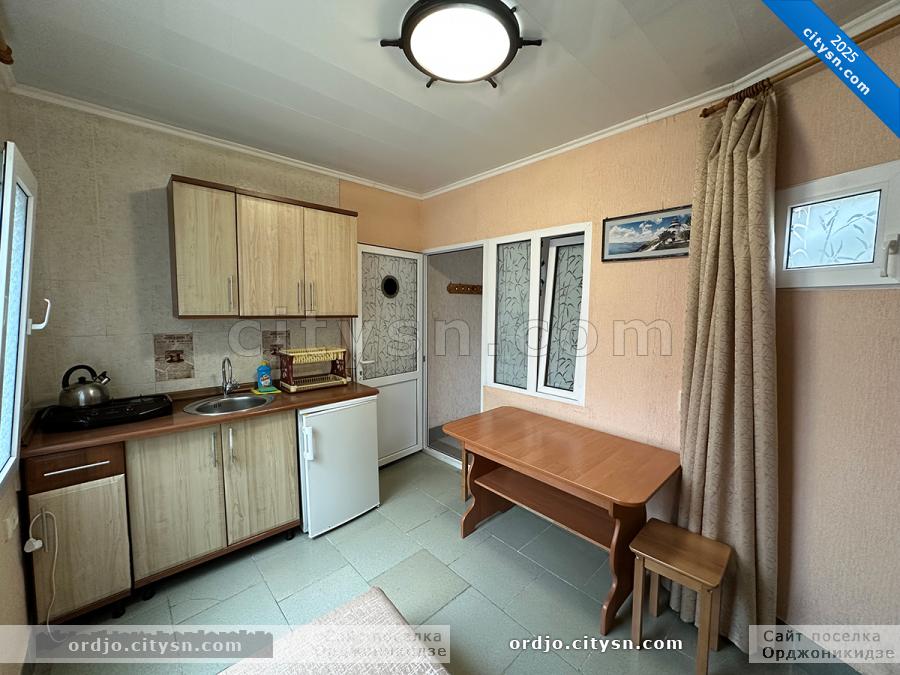 Номер «3-х местный номер» гостевого дома «Крымский кораблик» - фото №236013