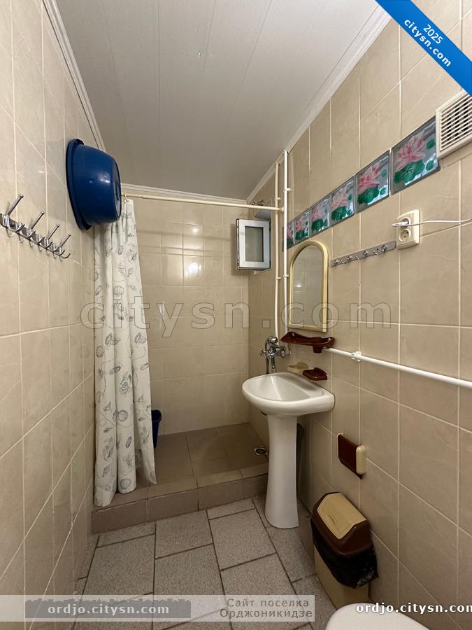 Номер «3-х местный номер» гостевого дома «Крымский кораблик» - фото №236015