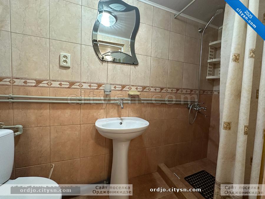 Номер «3-х местный номер» гостевого дома «Крымский кораблик» - фото №236029