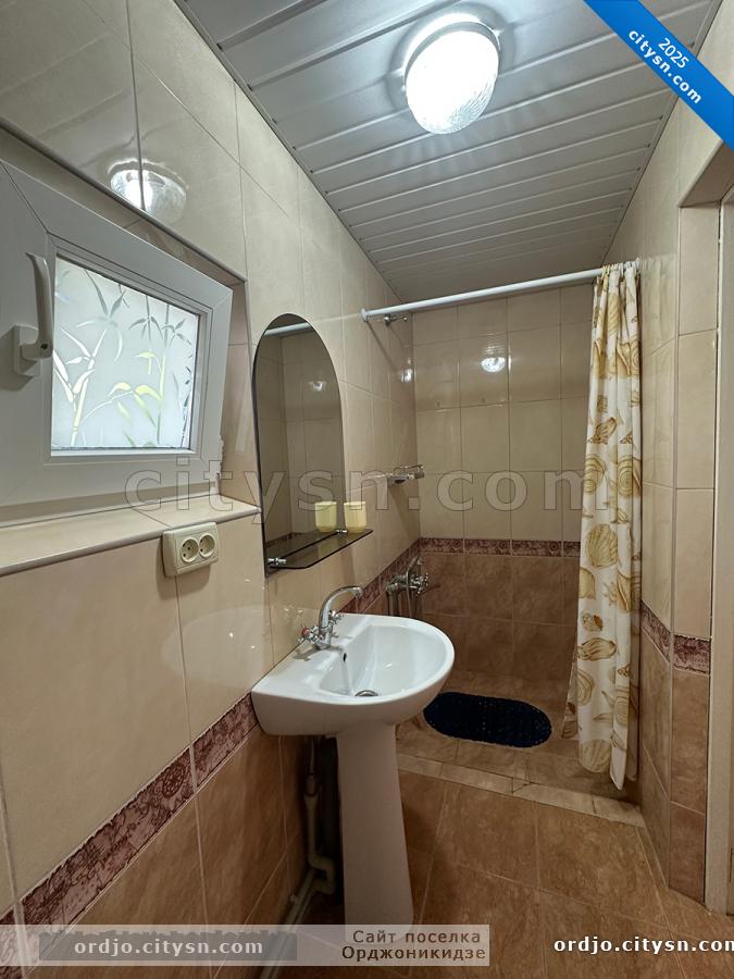 Номер «3-х местный номер» гостевого дома «Крымский кораблик» - фото №236041