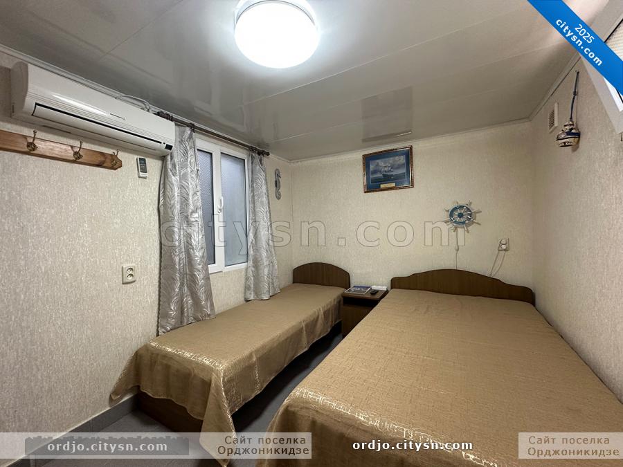 Номер «4-х местный номер» гостевого дома «Крымский кораблик» - фото №236044