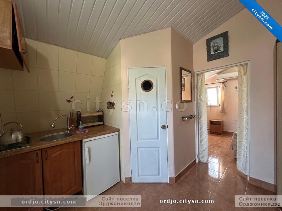 Номер «4-х местный номер» гостевого дома «Крымский кораблик» - фото №236056