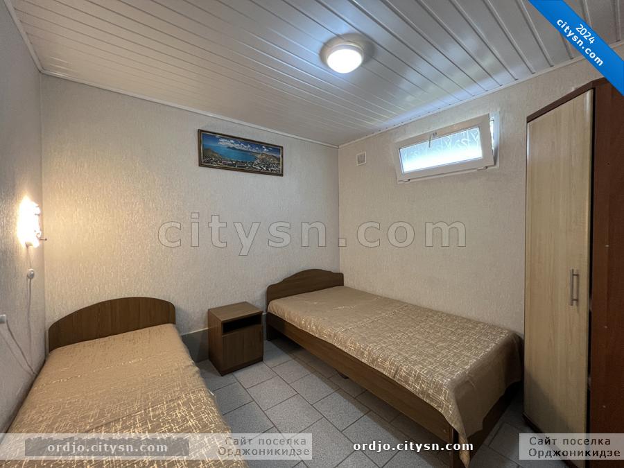 Номер «5-ти местный номер» гостиницы «Дом пирата» - фото №235268