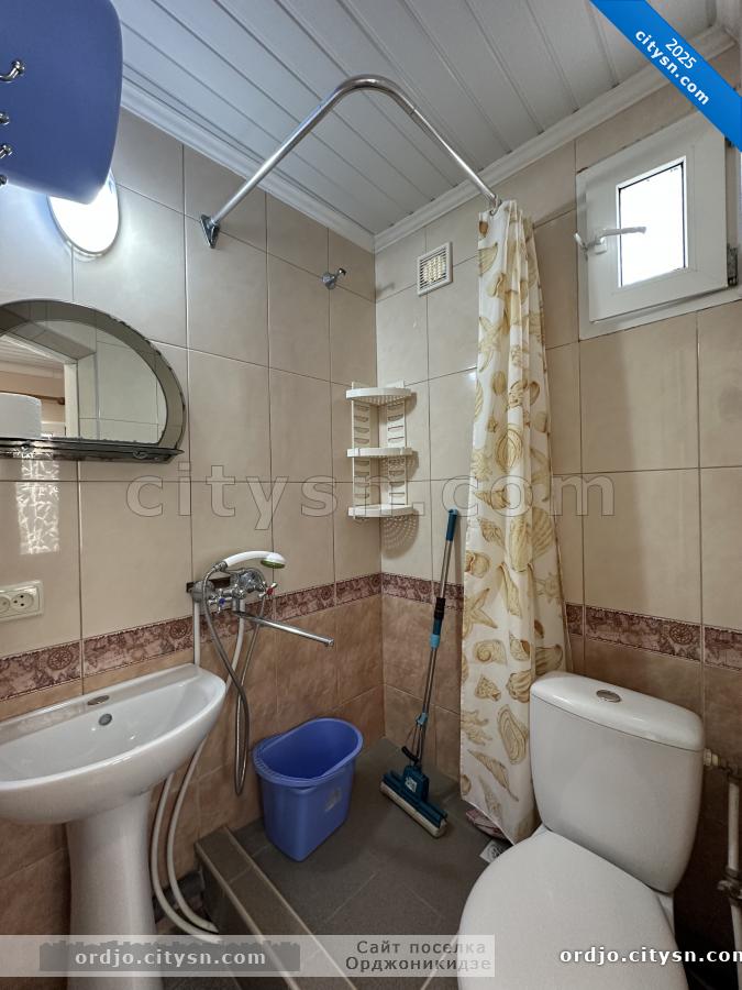 Номер «3-х местный номер» гостиницы «Дом пирата» - фото №235924