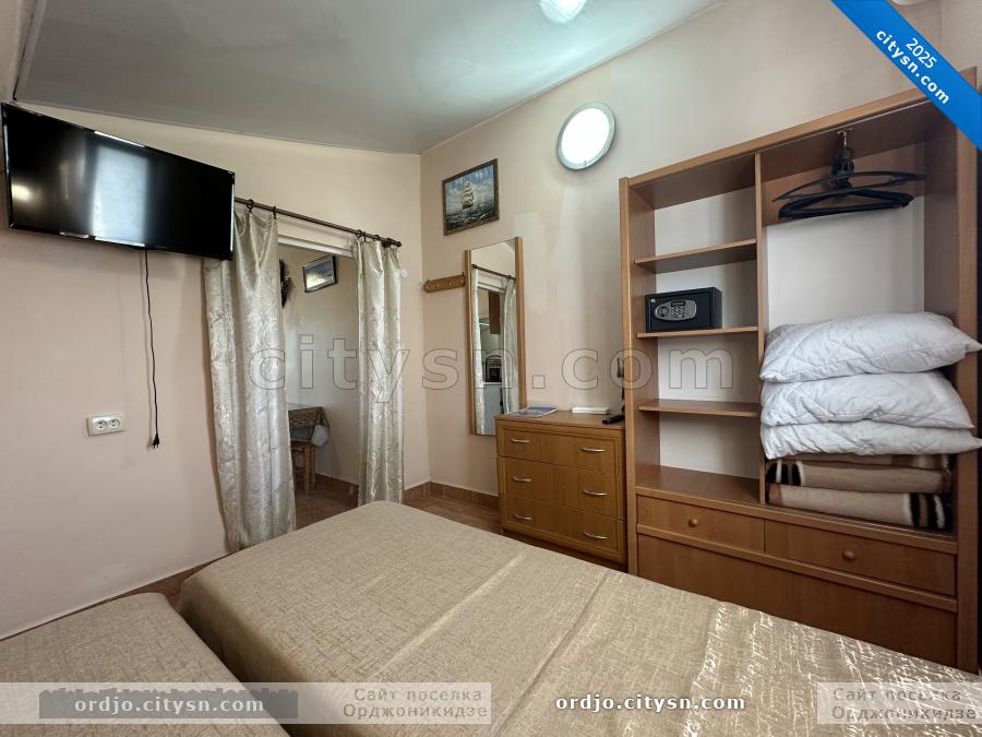 Номер «3-х местный номер» гостиницы «Дом пирата» - фото №235926